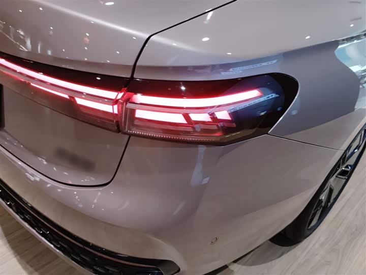 Volkswagen Passat 2025 2025款 Pro 380TSI 星空龙尊版