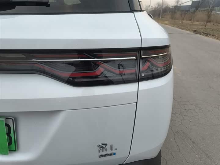 BYD Song L DM-i Hybrid 2025 2025款 智驾版 160km 超越型