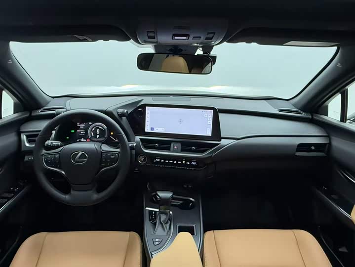 Lexus UX 2022 2022款 260h 探·趣版