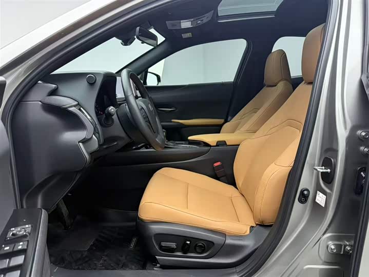 Lexus UX 2022 2022款 260h 探·趣版