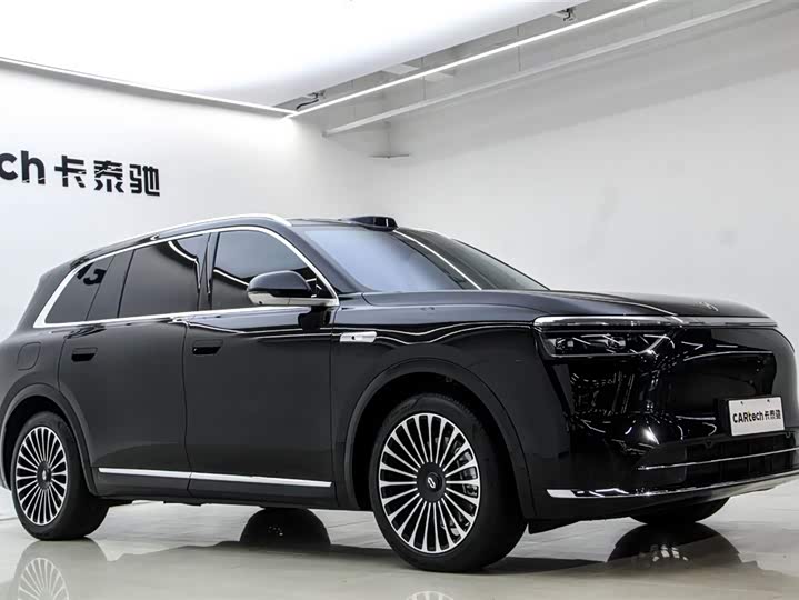 Aito M8 2025 2025款 增程 Max+版 53.4kWh 6座版