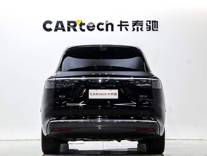 Aito M8 2025 2025款 增程 Max+版 53.4kWh 6座版