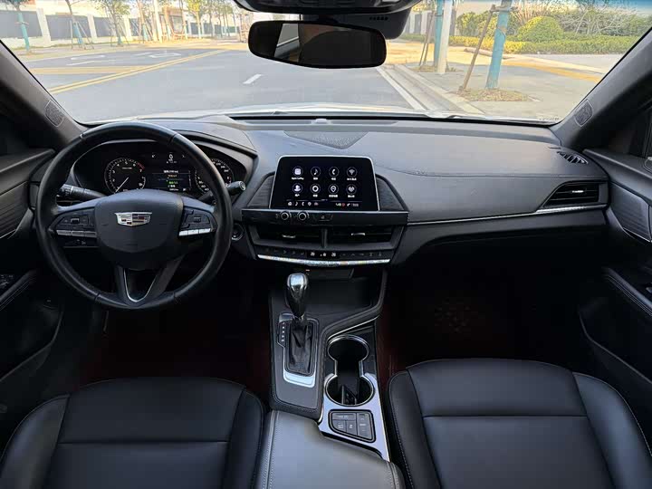 Cadillac CT4 2023 2023款 25T 风尚型