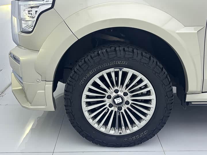 Tank 500 2023 2023款 3.0T 商务版 造境型 5座