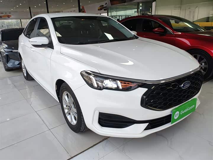 Ford Escort 2021 2021款 1.5L 自动黄金版