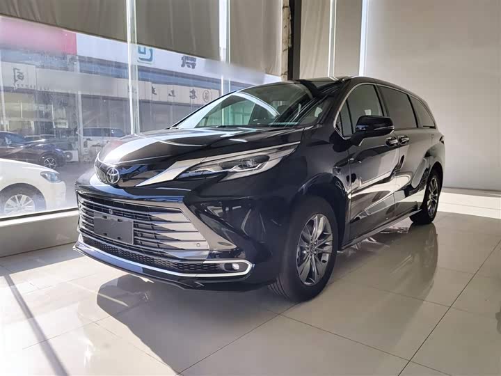 Toyota Sienna 2026 2026款 2.5L 双擎四驱尊贵版