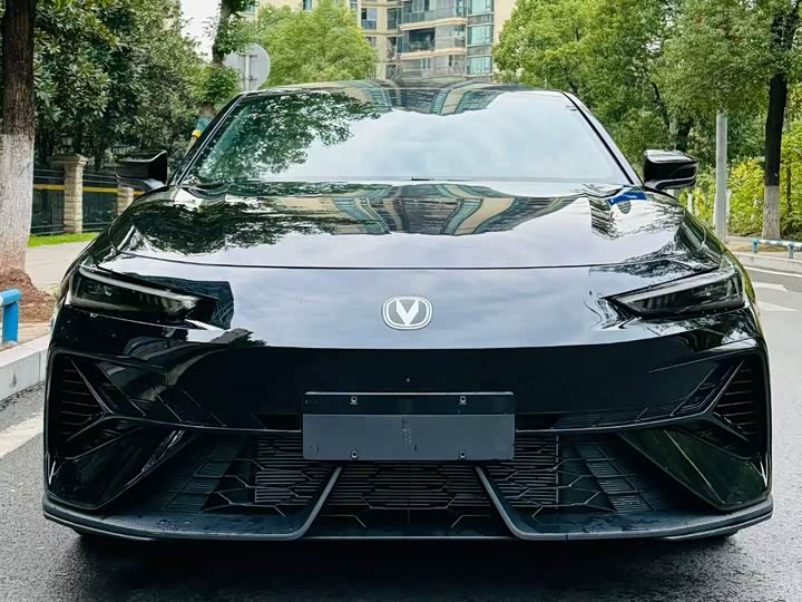 Changan UNI-V 2025 2025款 第三代 1.5T 500Bar尊贵型