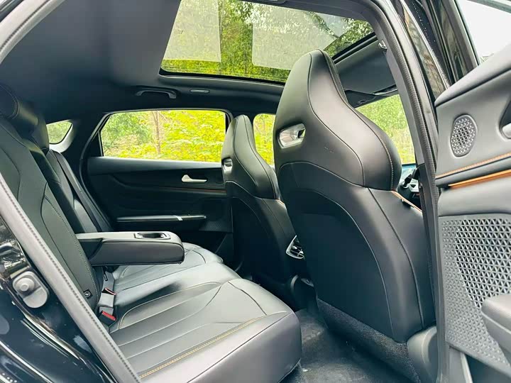 Changan UNI-V 2025 2025款 第三代 1.5T 500Bar尊贵型