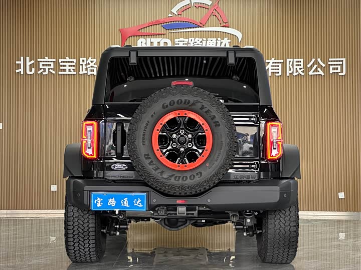Ford Bronco 2025 2025款 2.3T 大沙丘限量定制版