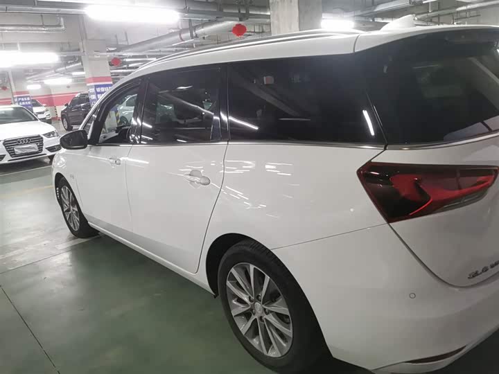 Buick GL6 2021 2021款 323T 轻混动互联豪华型