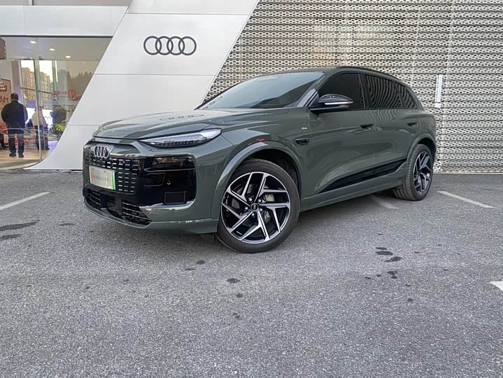 Audi Q6L e-tron 2026 2026款 首发领航版