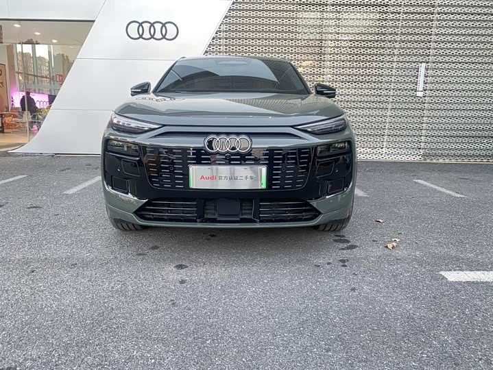 Audi Q6L e-tron 2026 2026款 首发领航版