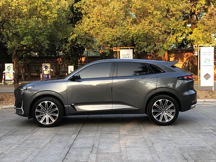 Changan UNI-K 2021 2021款 2.0T 尊贵型