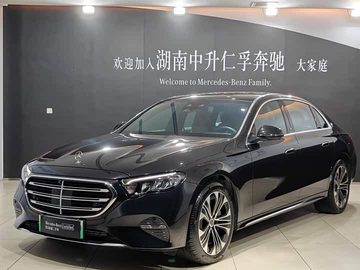 Mercedes-Benz E-Class Hybrid 2024 2024款 E 350 e L 插电式混合动力轿车