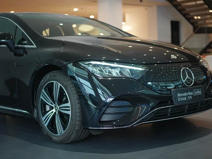 Mercedes-Benz EQE 2025 2025款 500 4MATIC 先锋版
