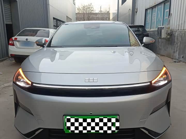 Geely Galaxy L6 2025 2025款 EM-i 140km 星舰版