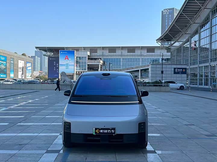 LiXiang Mega 2025 2025款 Home 家庭特别版