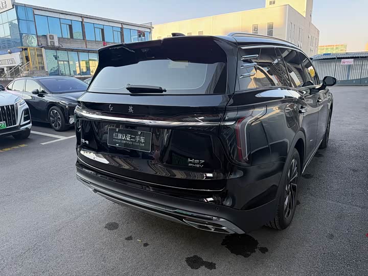 Hongqi HS7 Hybrid 2024 2024款 2.0T PHEV 两驱旗享版 7座