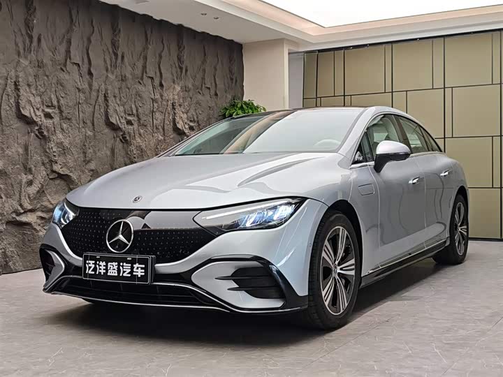 Mercedes-Benz EQE 2025 2025款 500 4MATIC 先锋版