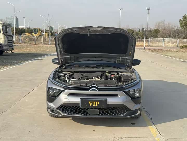 Citroen C5 X 2024 2024款 1.6T 享不凡