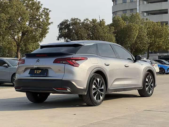 Citroen C5 X 2024 2024款 1.6T 享不凡