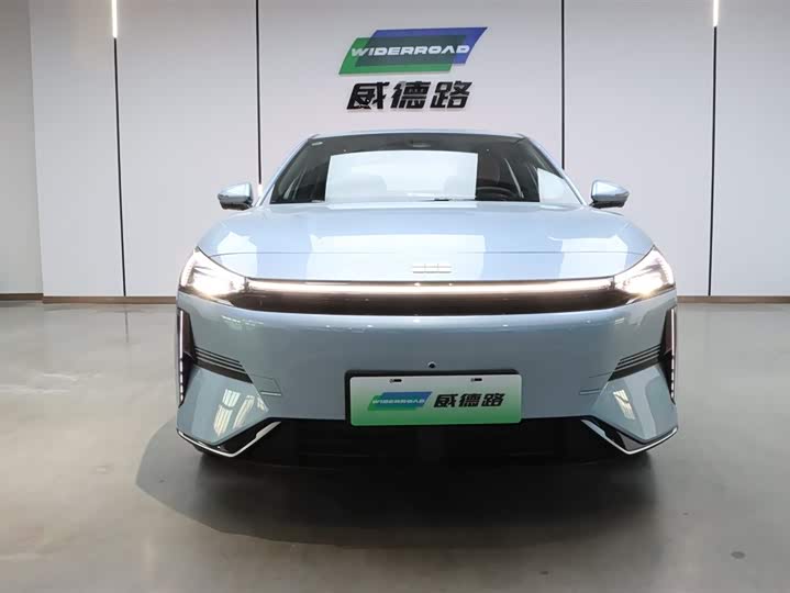 2025 Geely Galaxy L6