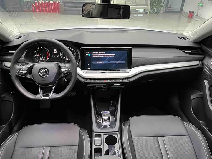 Skoda Octavia Pro 2023 2023款 改款 PRO TSI280 奢享版