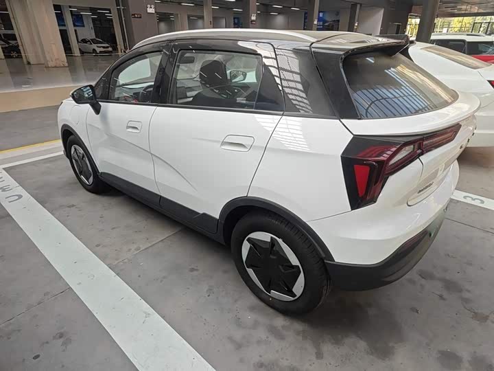 Geely Geometry E Firefly 2024 2024款 301km 流光