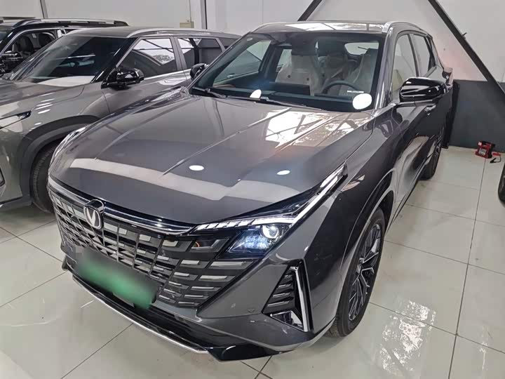 Changan UNI-Z Hybrid 2025 2025款 智慧新蓝鲸 125km 战舰+