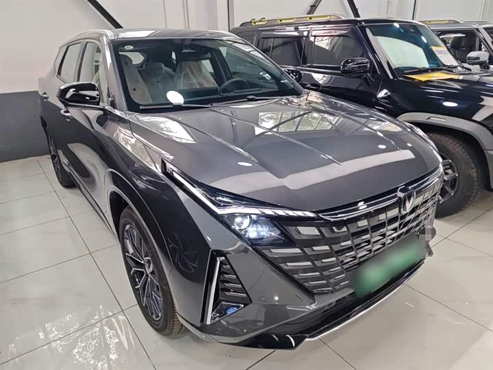 Changan UNI-Z Hybrid 2025 2025款 智慧新蓝鲸 125km 战舰+