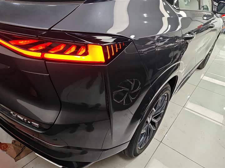 Changan UNI-Z Hybrid 2025 2025款 智慧新蓝鲸 125km 战舰+