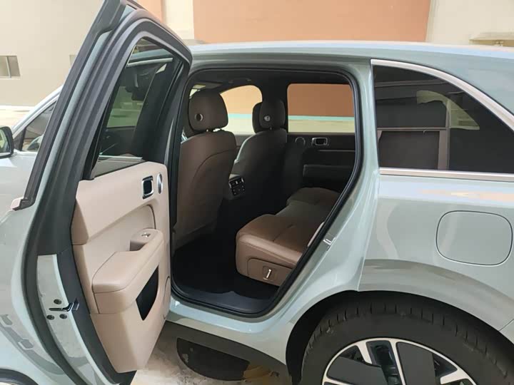 LiXiang L6 2025 2025款 Max 智能焕新版