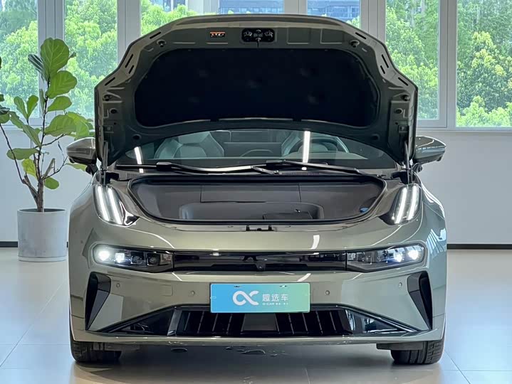 Zeekr 001 2025 2025款 YOU版 100kWh 四驱