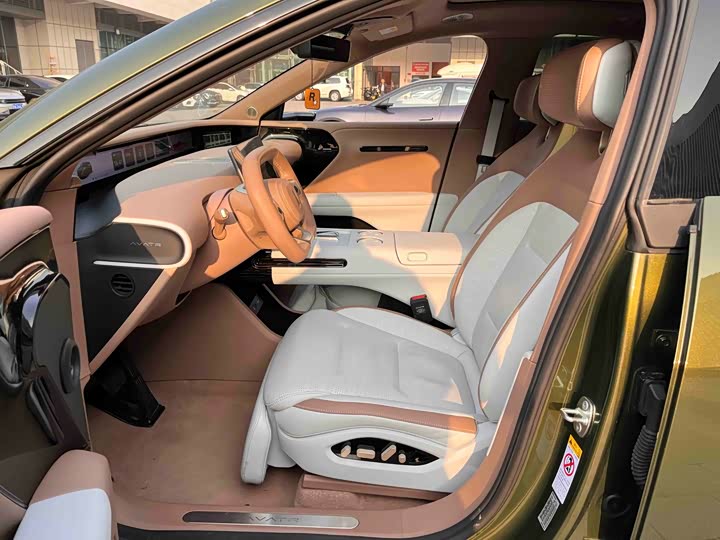 Avatr 07 2024 2024款 Ultra增程版四驱