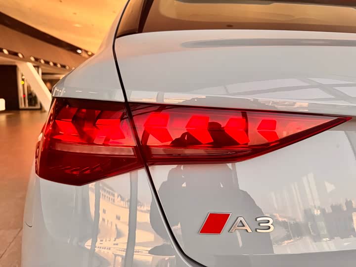 Audi A3 2025 2025款 Sportback 35TFSI 飞驰尊享型
