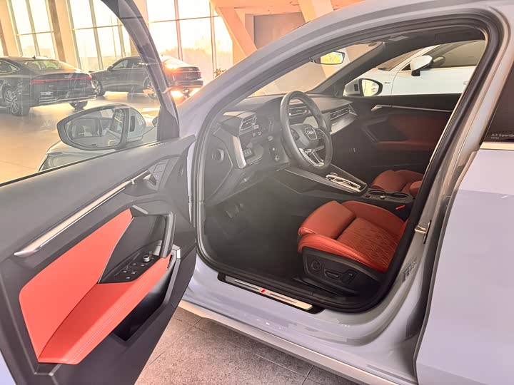 Audi A3 2025 2025款 Sportback 35TFSI 飞驰尊享型