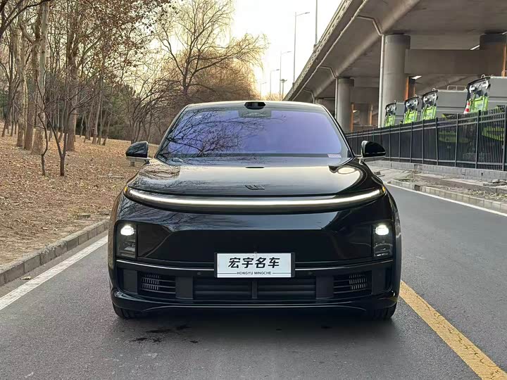 LiXiang L7 2025 2025款 Max 智能焕新版