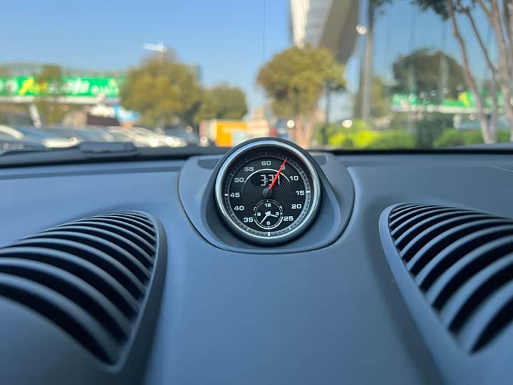 Porsche 718 2022 2022款 Spyder 2.0T