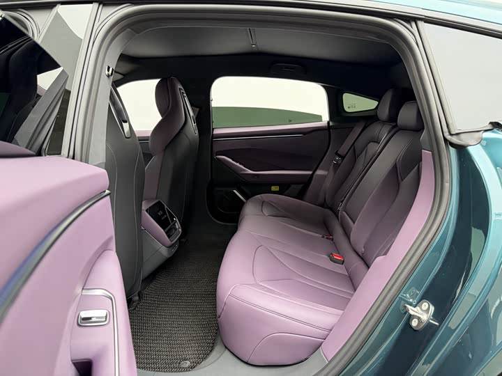 XPeng P7 2025 2025款 750 四驱高性能 Ultra