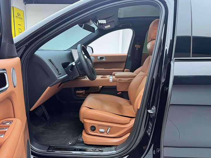 LiXiang L6 2025 2025款 Pro 智能焕新版