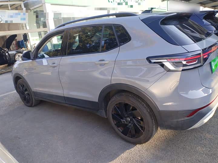 Volkswagen Tharu 2026 2026款 新锐 300TSI 锐享版