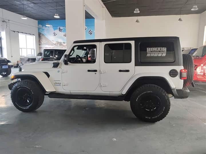Jeep Wrangler Hybrid 2021 2021款 四门 2.0T 4xe 撒哈拉