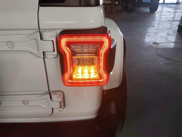 Jeep Wrangler Hybrid 2021 2021款 四门 2.0T 4xe 撒哈拉