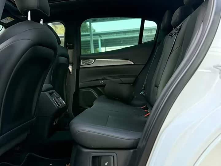 Maserati Grecale 2023 2023款 2.0T GT