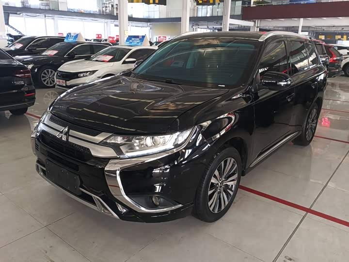 Mitsubishi Outlander 2021 2021款 2.0L 两驱畅享版 7座