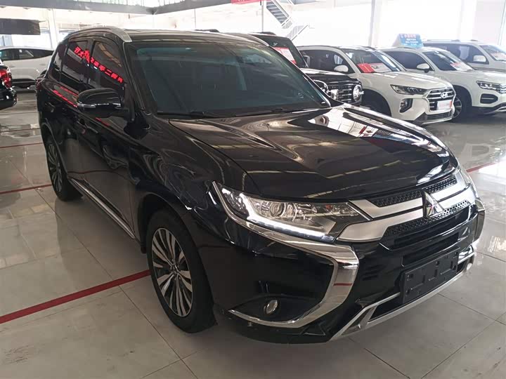 Mitsubishi Outlander 2021 2021款 2.0L 两驱畅享版 7座