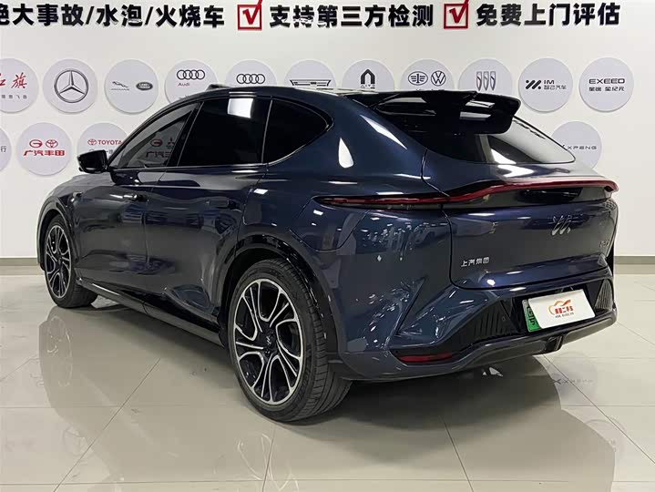 IM motors LS7 2023 2023款 100kWh Lux后驱版