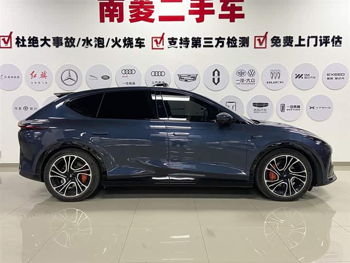 IM motors LS7 2023 2023款 100kWh Lux后驱版