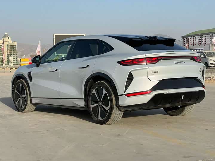 BYD Song L 2025 2025款 智驾版 662km 激光雷达卓越型