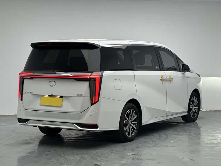 GAC Trumpchi M8 2024 2024款 大师系列 400T 尊贵版